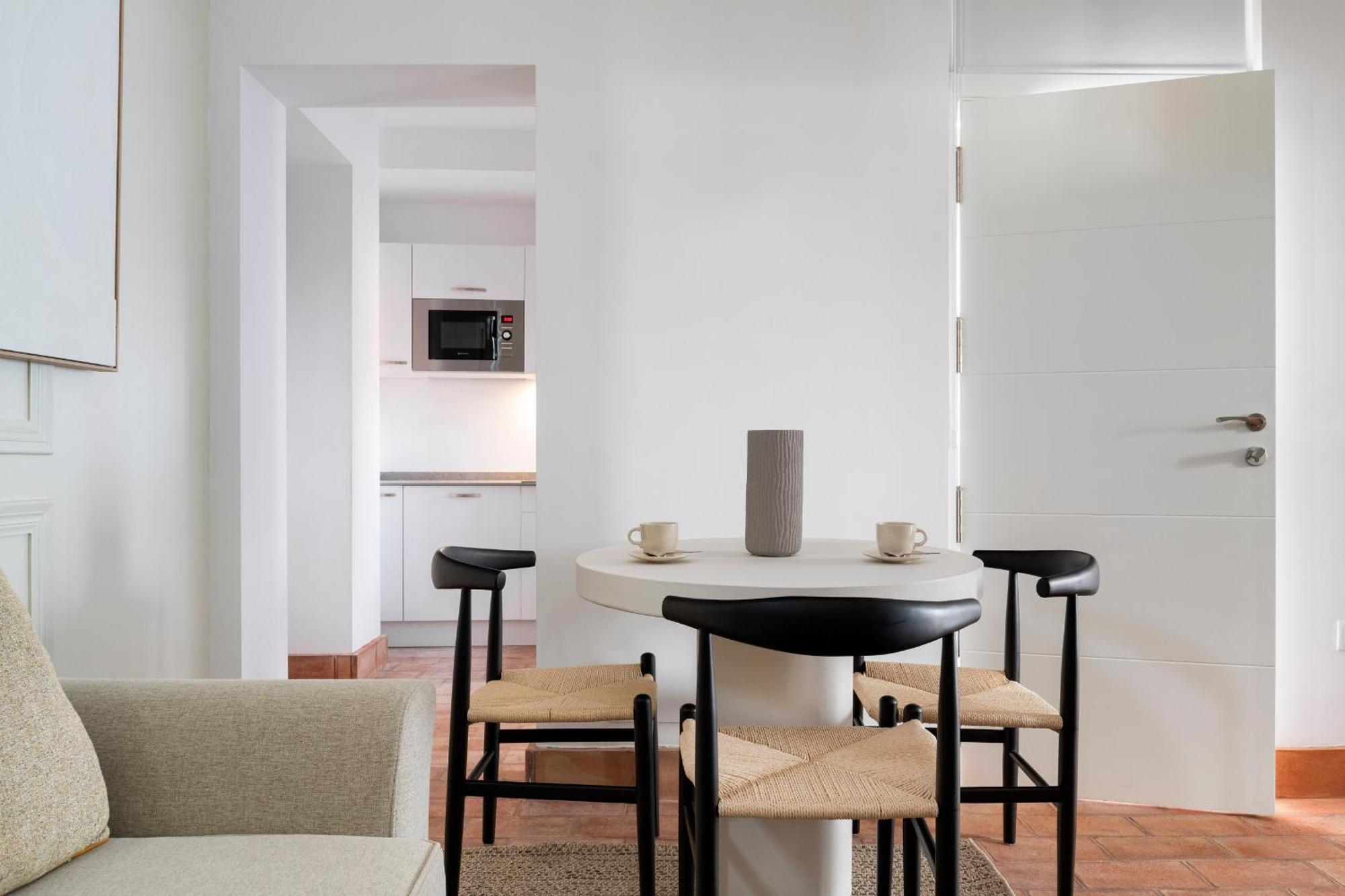 Magno Apartments Santa Clara - Private Terraces With Jacuzzi Sewilla Zewnętrze zdjęcie